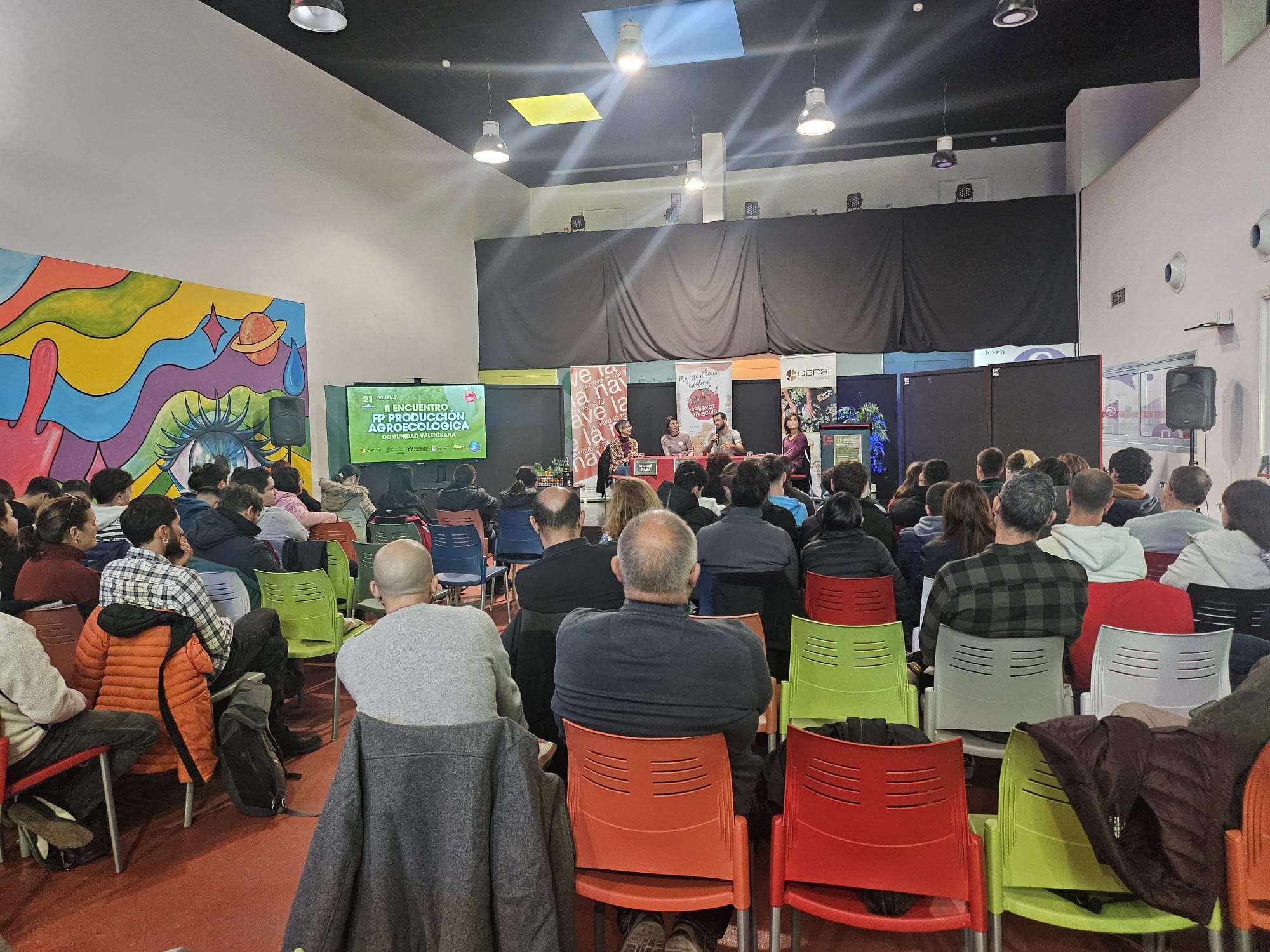 Encuentro en el Espacio Joven