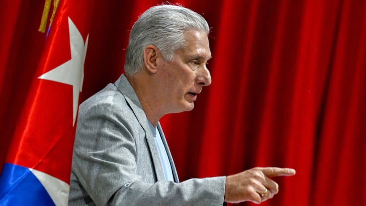 Cubanos en Bilbao piden ayuda para enviar paneles solares a la isla