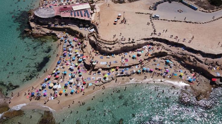 Más control en las playas pitiusas ante el fin de semana de más afluencia turística