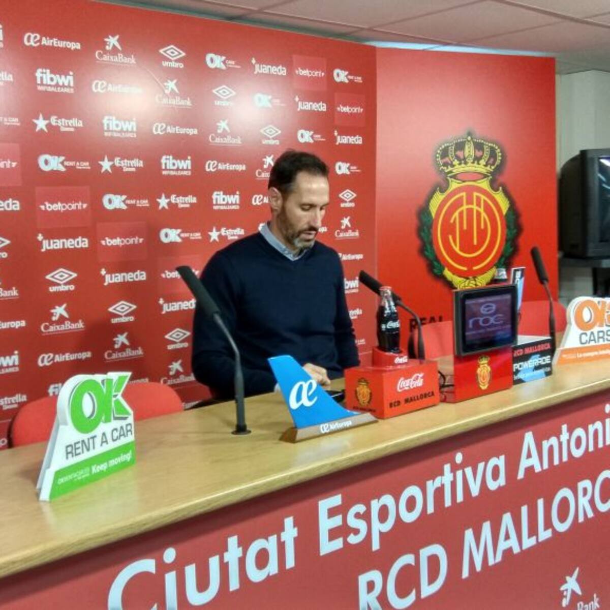 Vicente Moreno: "a veces recibimos excesivo castigo por las jugadas que se dan"