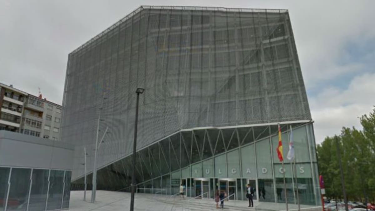 Condenado a un año de cárcel por intentar besar en la boca a una compañera de trabajo de 17 años