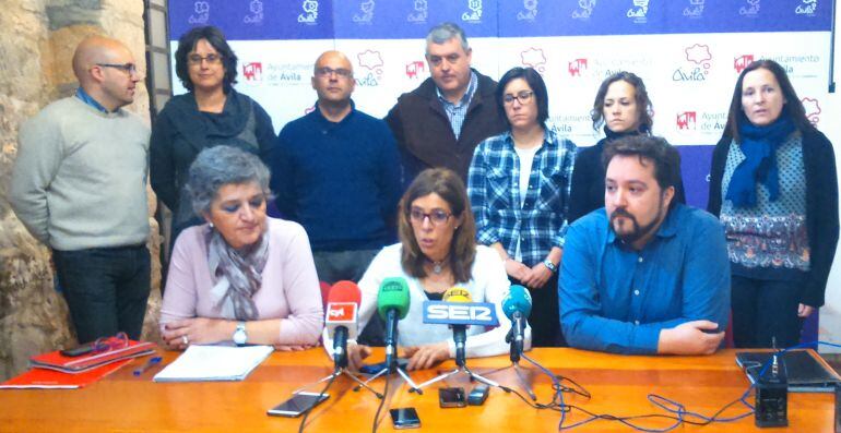 Los concejales de IU, Trato Ciudadano y PSOE comparecen tras la suspensión del Pleno
