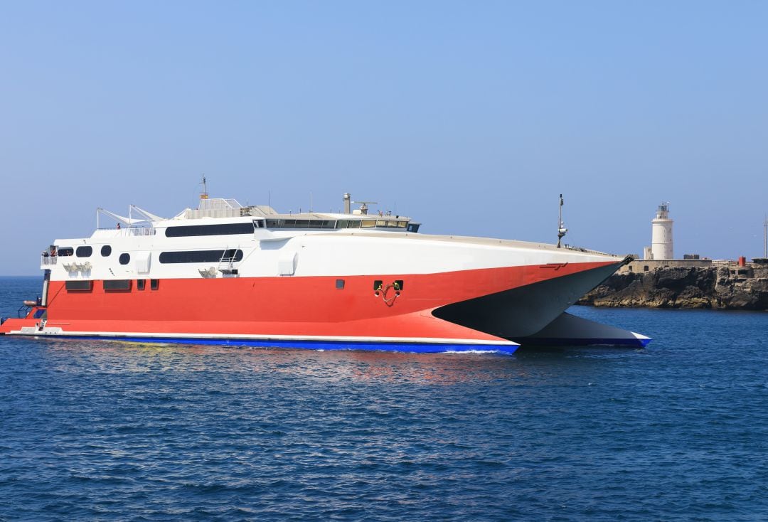 Dos barcos repatriarán a los españoles atrapados en Marruecos tras la cancelación de vuelos.