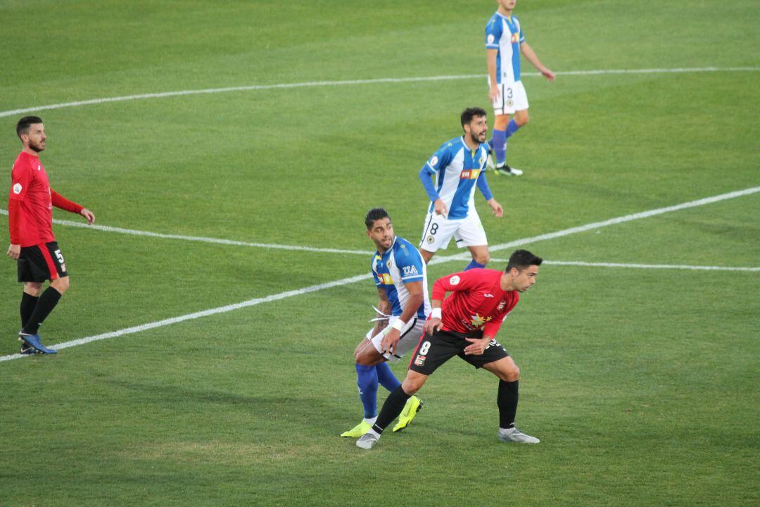 Los jugadores del Hércules, ante La Nucía