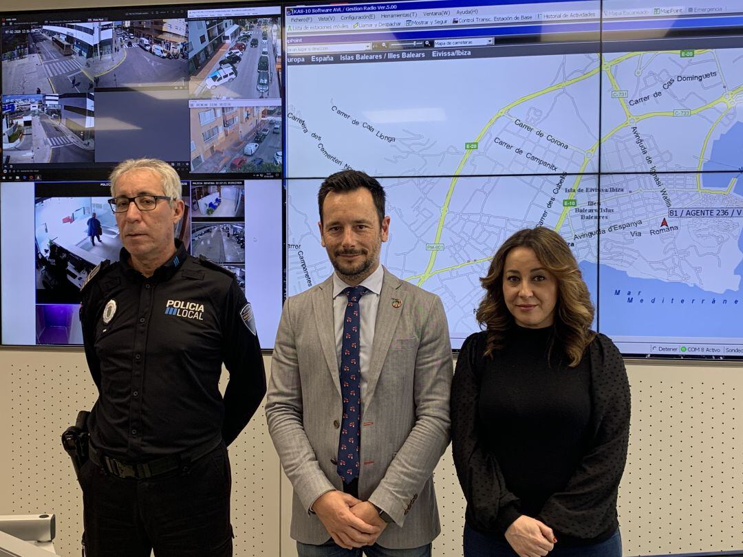 Imagen de la presentación de la nueva sala de control del 092