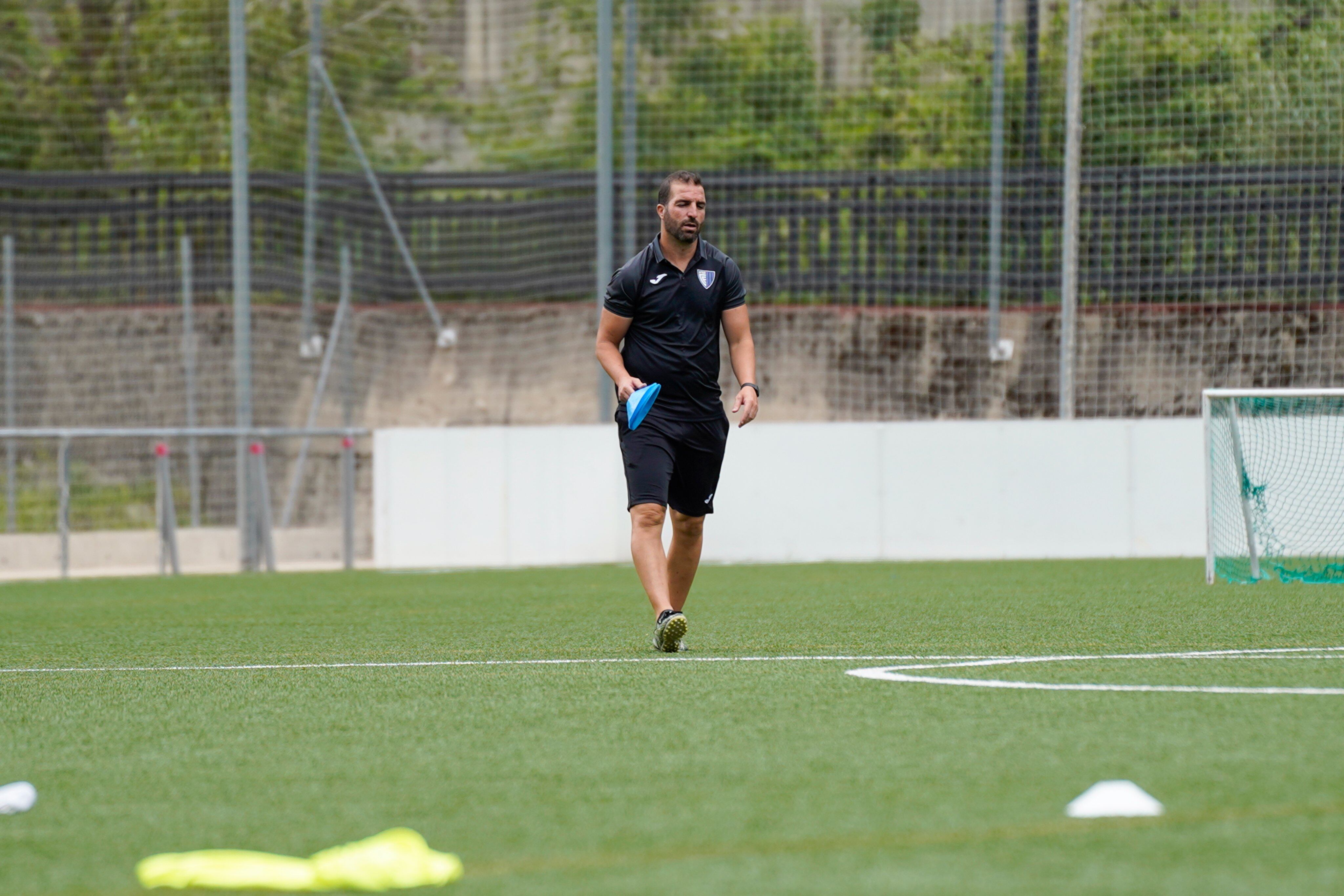L'entrenador de l'Inter Club d'Escaldes, Juan Velasco.
