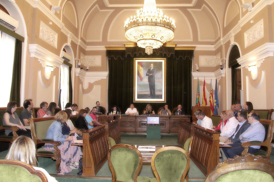 Imagen de archivo de un pleno del Ayuntamiento de Castelló.
