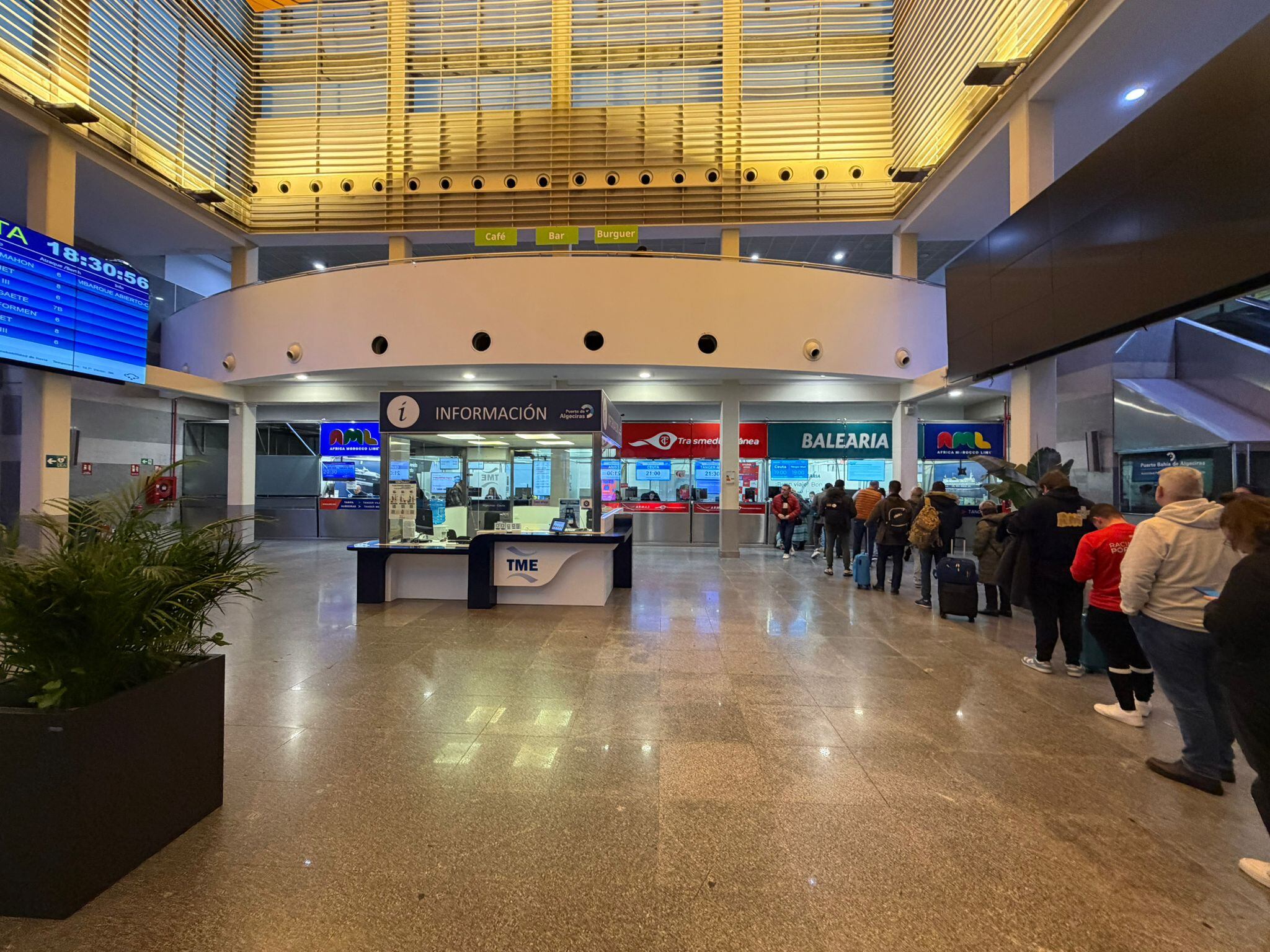 Aspecto de la Estación Marítima este domingo