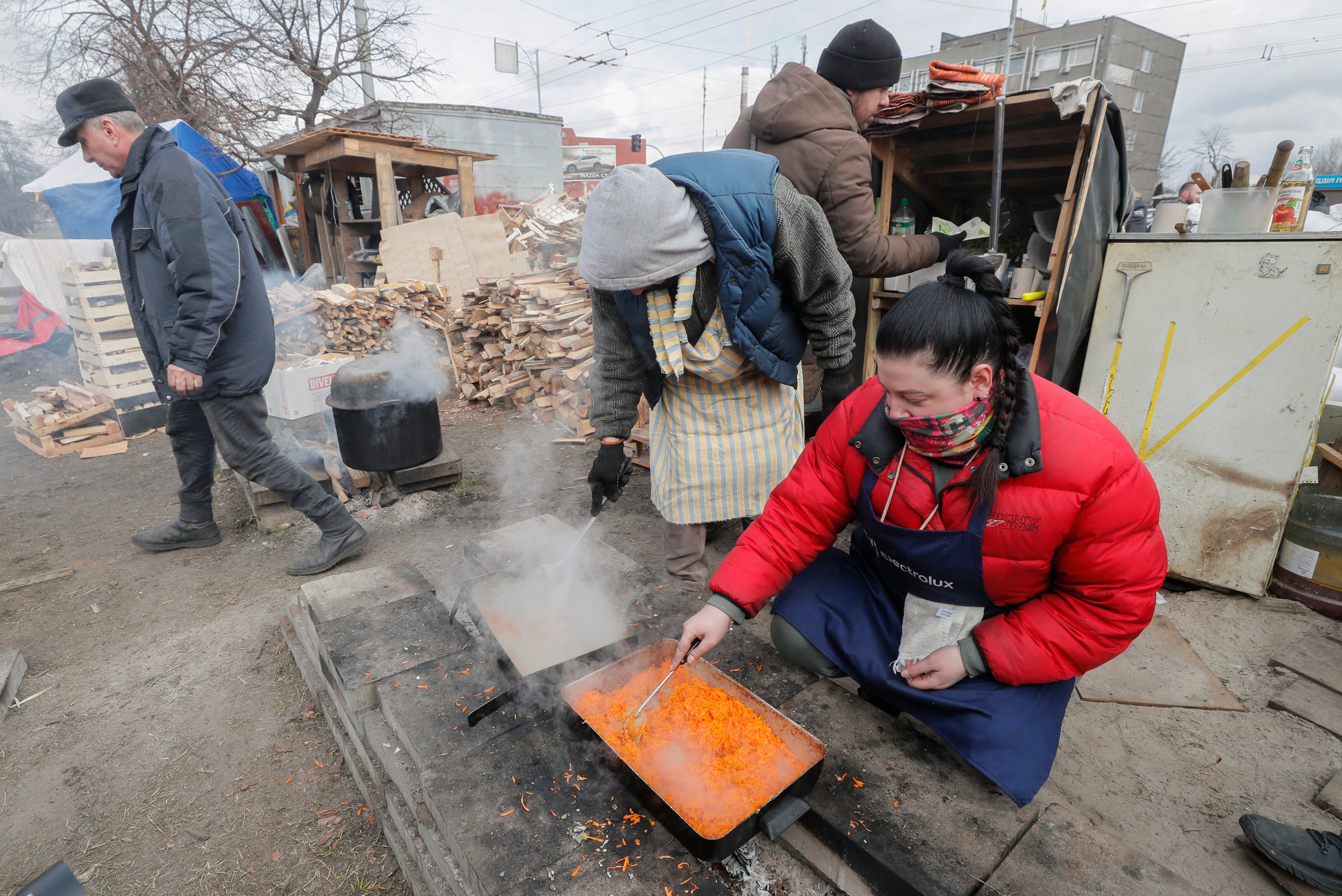 Ciudadanos en Kiev.