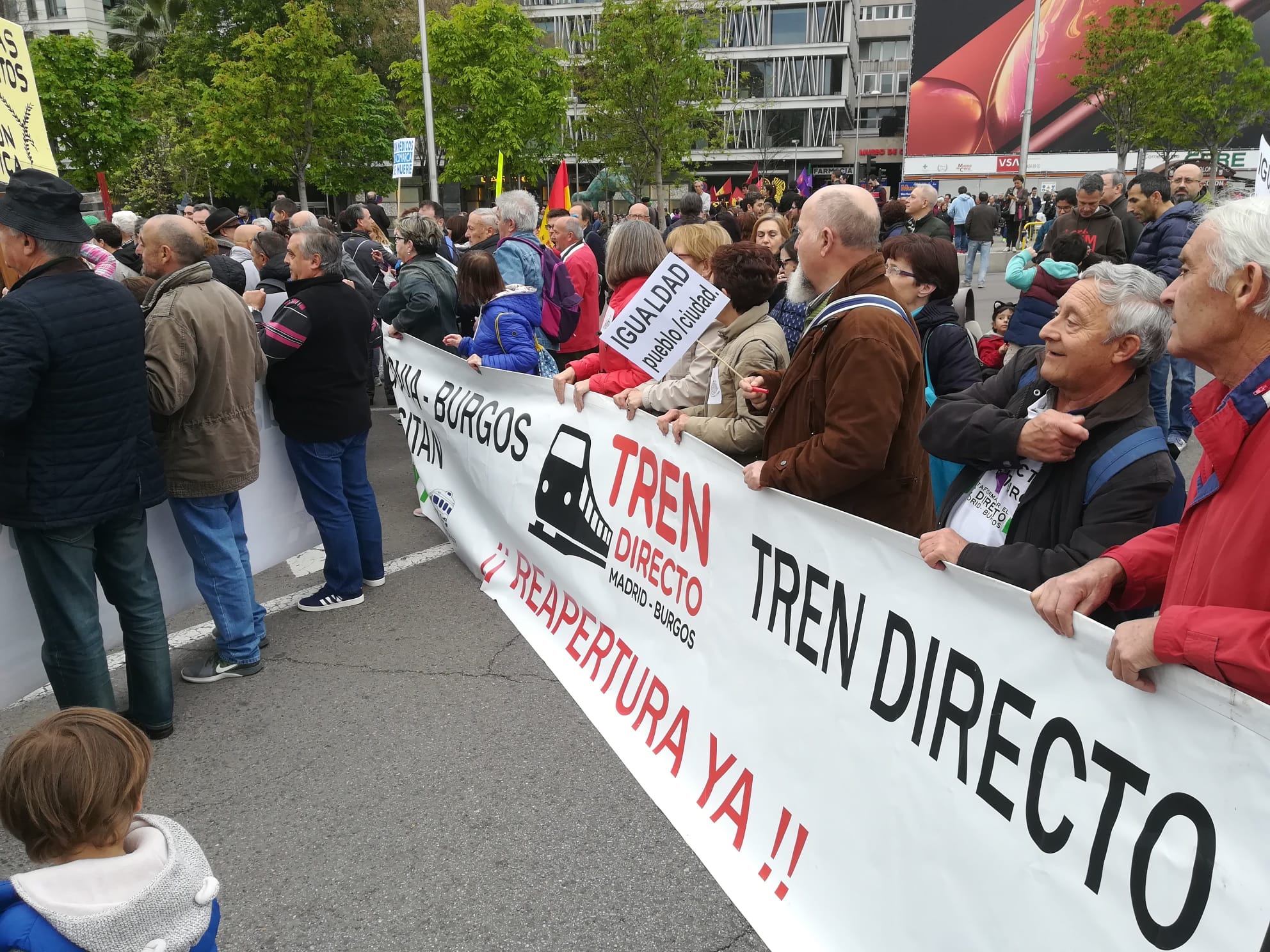 Plataforma del Directo en la manifestación de octubre de 2019 en Madrid