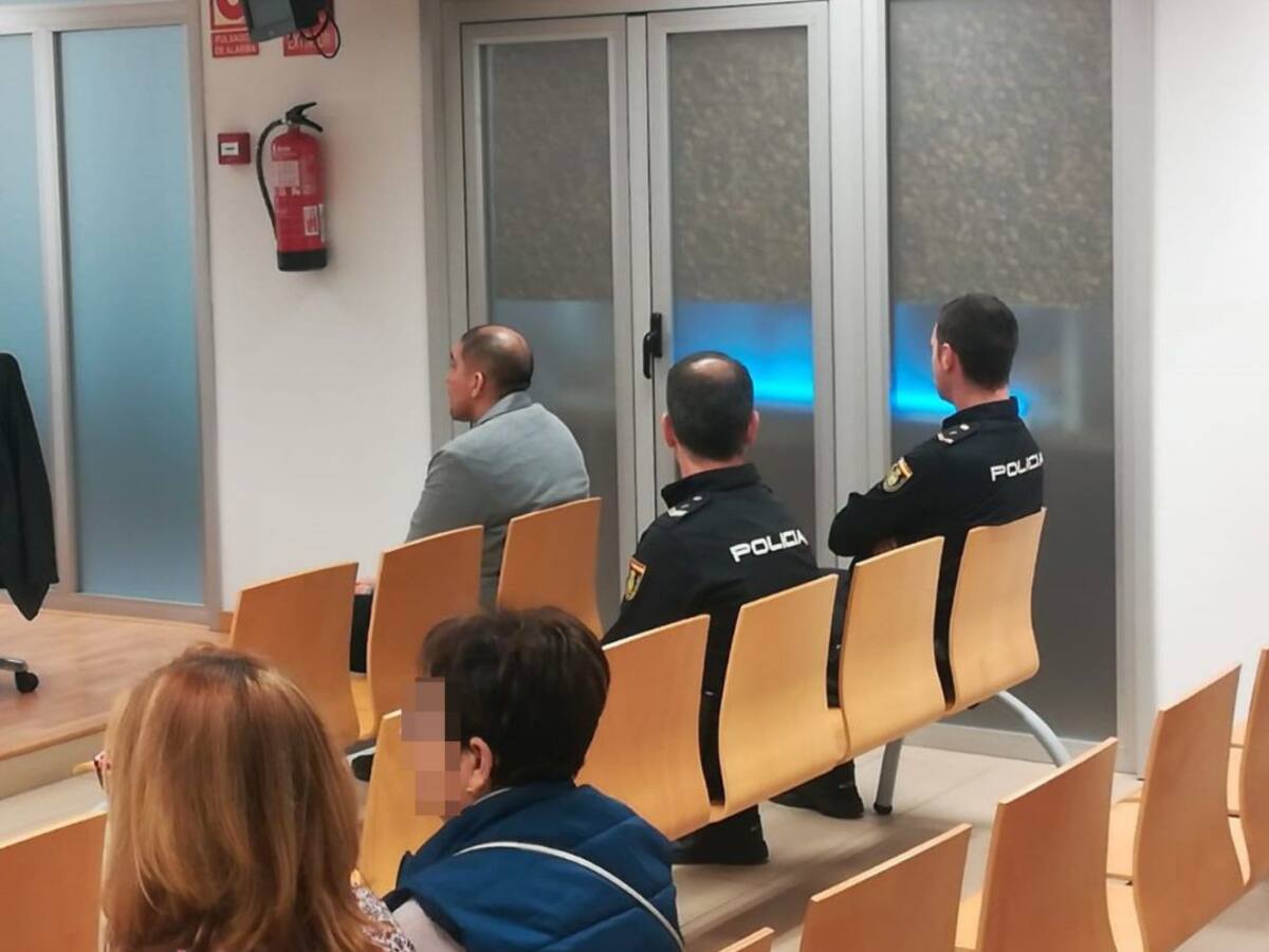 El hombre enjuiciado por matar a otro en Novelda pide perdón antes del veredicto