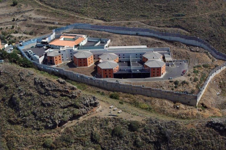 El centro de menores se ubica en el municipio de San Cristóbal de La Laguna en Tenerife. 