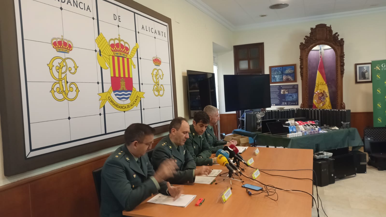Intervinientes en la rueda de prensa sobre la operación &#039;Mosenik&#039;