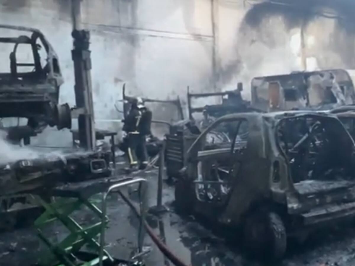 Incendio en una nave industrial de Algete