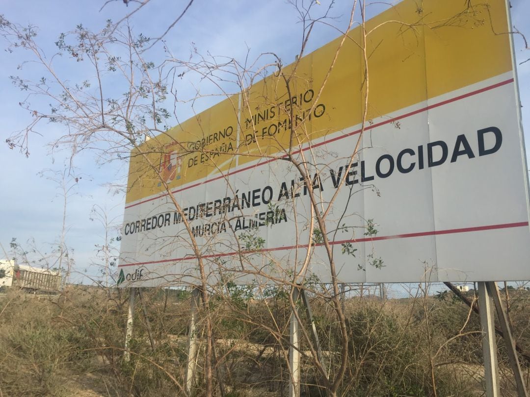 Fomento actualiza fechas y expropia 500 fincas para iniciar obras.