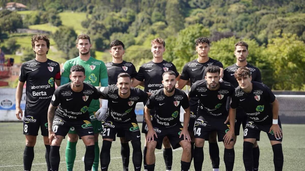 La UD Barbastro vence 0-2 al Escobedo y da un paso de gigante para la permanencia