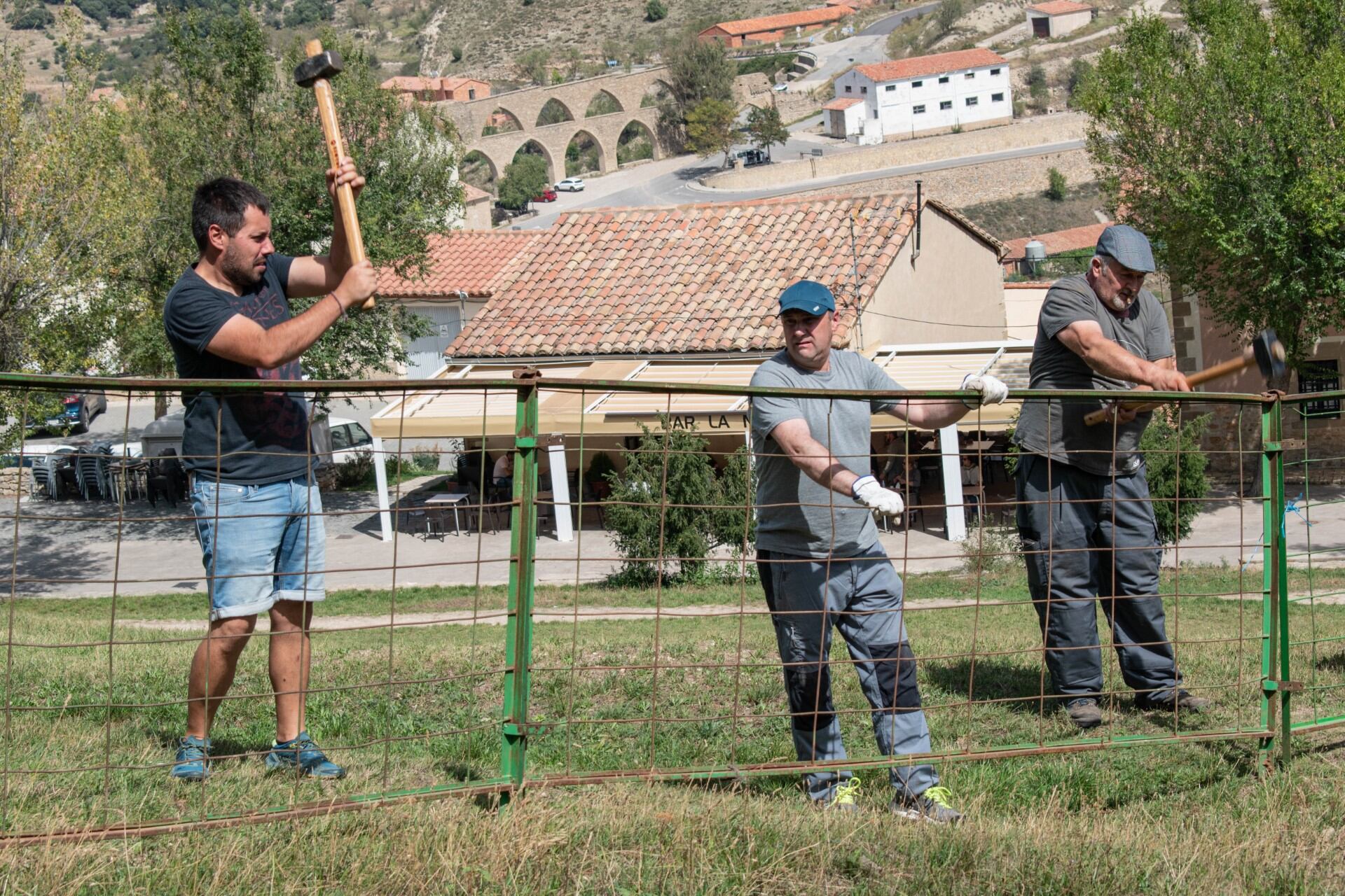 Trabajos de adecuación para la celebración de la feria de Morella