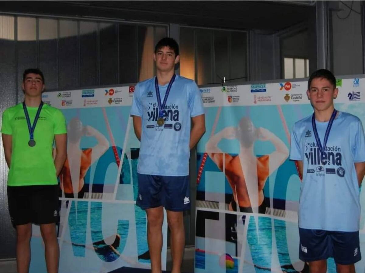 Dos pódiums en el Autonómico de Larga distancia para el Club Natación Villena