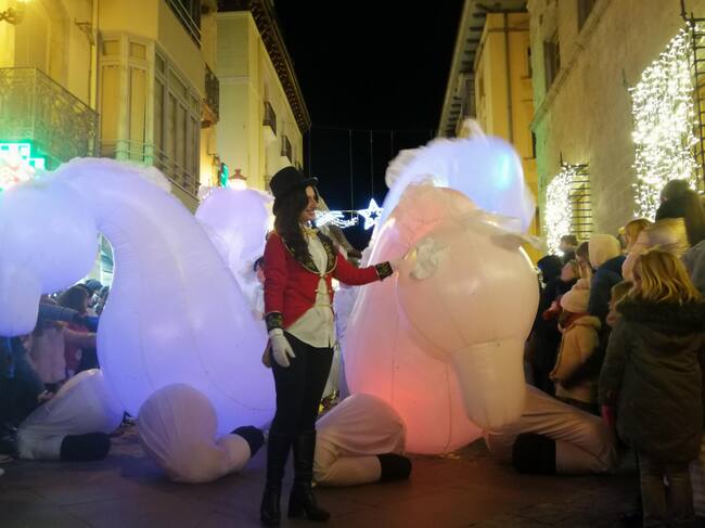 Una gran Cabalgata ha dado la bienvenida a Los Reyes Magos en Jaca. 2024