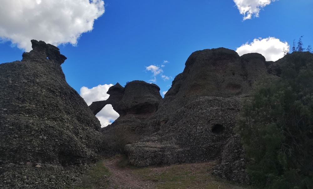 Conjunto de rocas de la Horadada en Boniches.