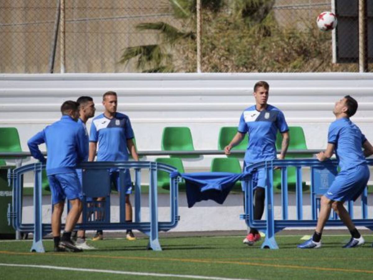 Zabaco, Aketxe, Hugo Rodríguez y Cordero, dudas del Efesé contra el Badajoz