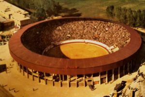 Vista aérea de la Plaza de Toros de Palencia el día de su inauguración, el 2 de septiembre de 1976