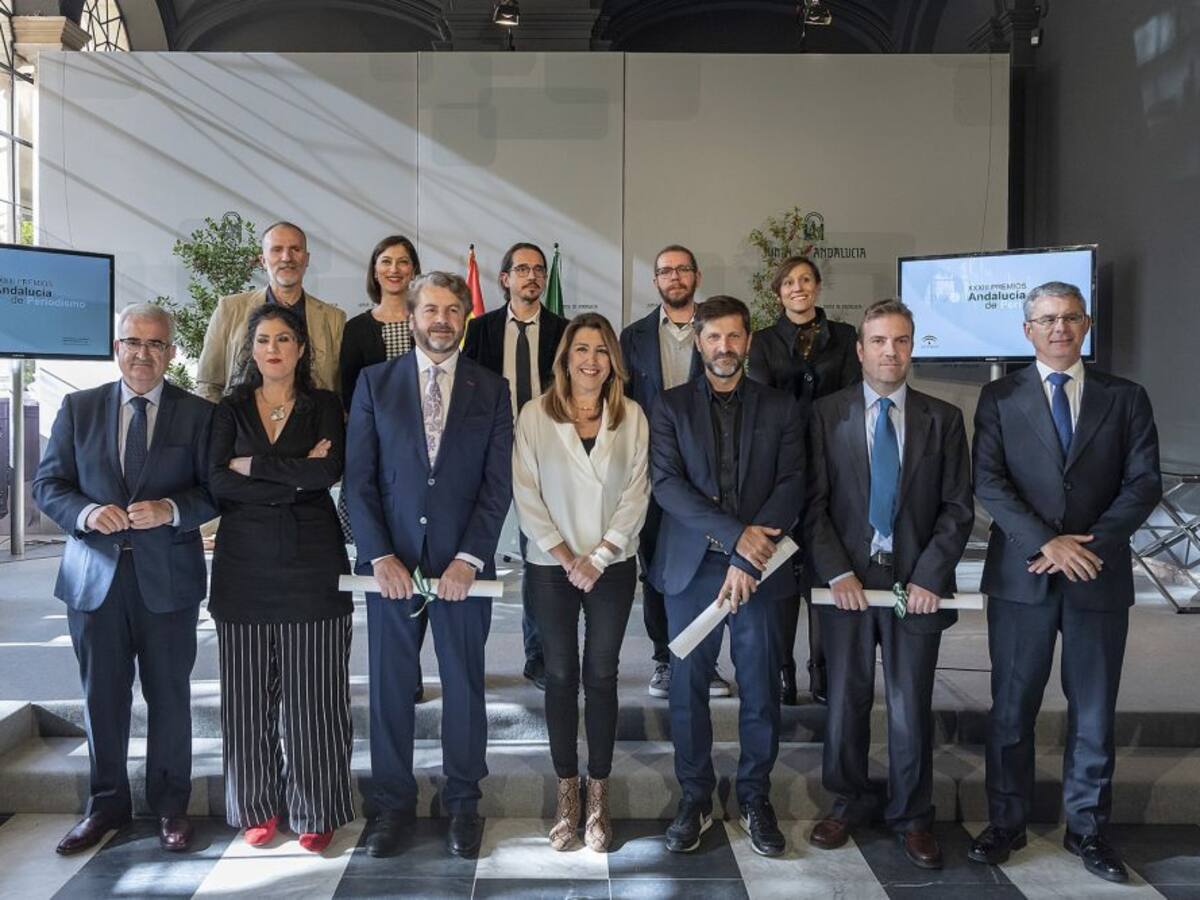 Susana Díaz reivindica un periodismo "valiente"