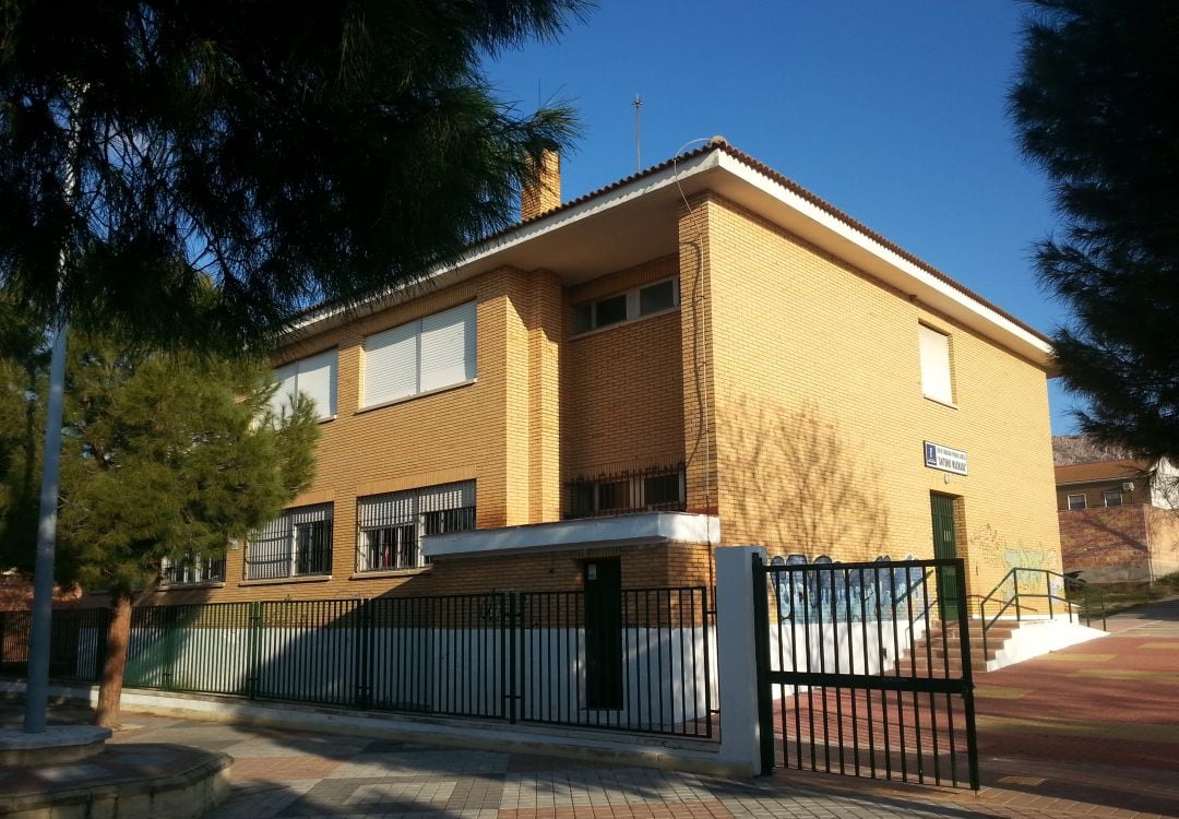 Antiguo centro de adultos &quot;Antonio Machado&quot; de Puertollano 