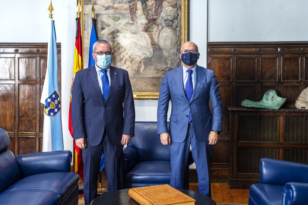 César Fernández, vicepresidente segundo da Deputación de Ourense e o presidente Manuel Baltar