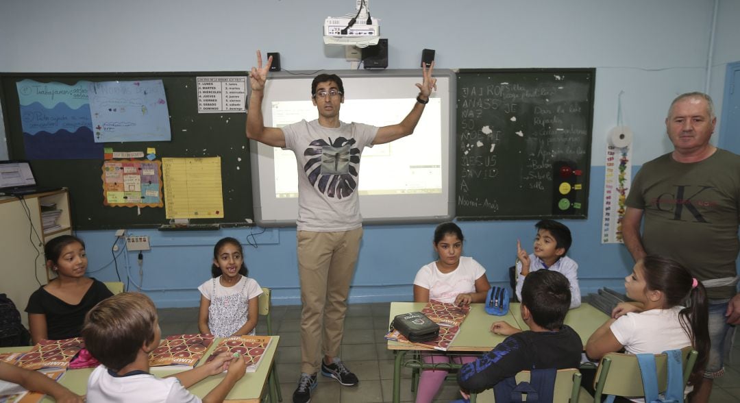 Imagen de archivo de un aula del colegio Cristóbal Colón