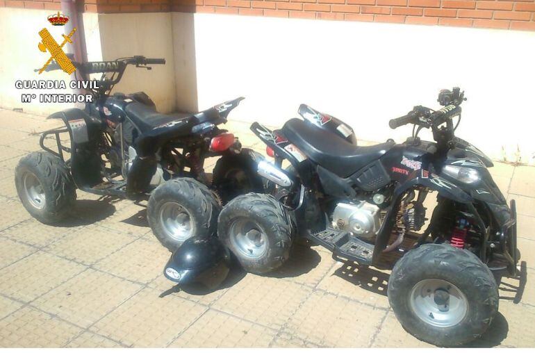 Quads robados y recuperados en la localidad palentina de Tariego de Cerrato.