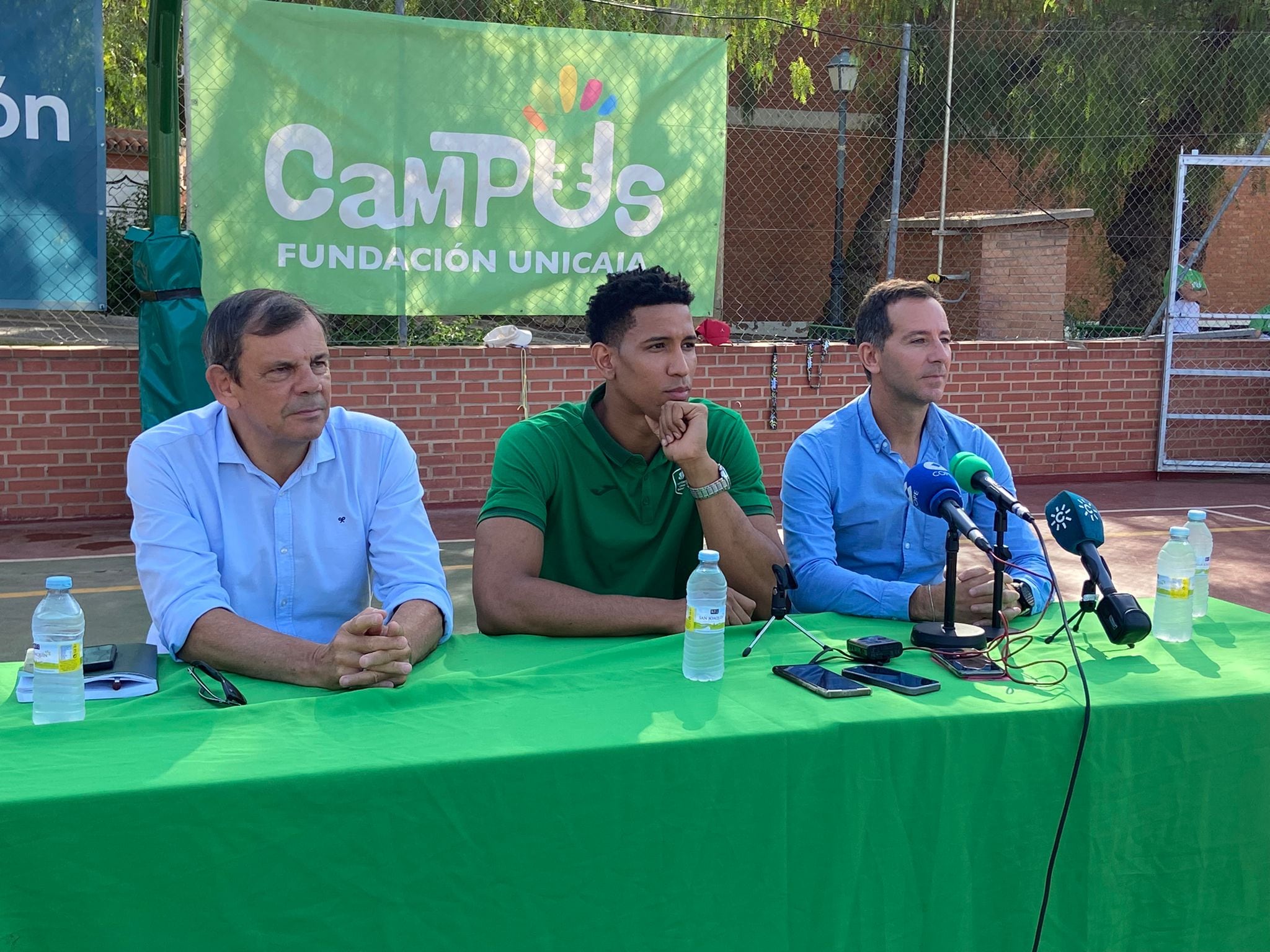 Juanma Rodríguez en la presentación de Tyson Pérez