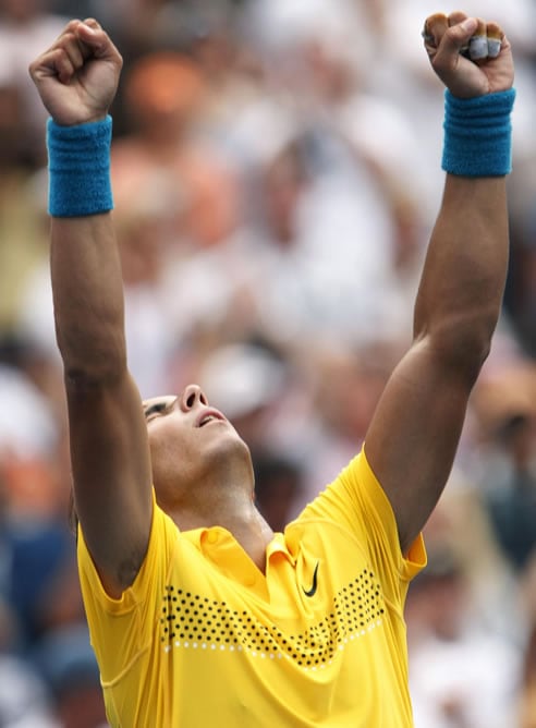 Rafa Nadal celebra su victoria ante Almagro, que supone su pase a octavos del US Open