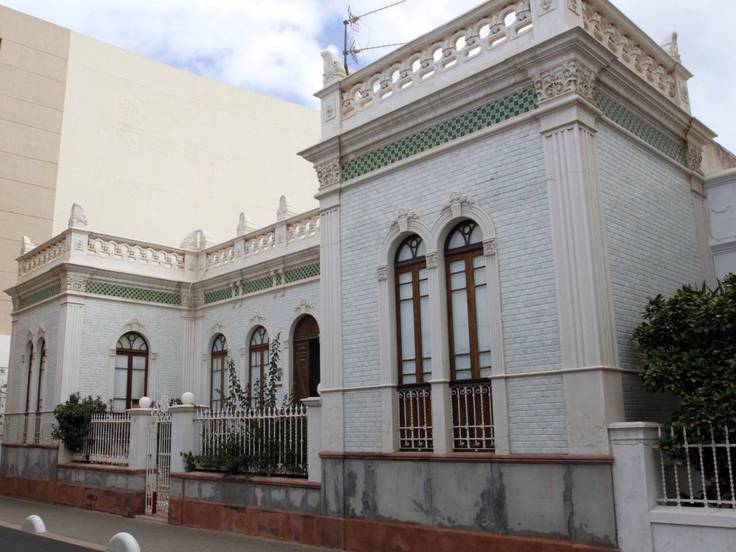 Imagen de archivo de la casa en la calle Fajardo de Arrecife adquirida por el Cabildo de Lanzarote para acoger el Museo Arqueológico.