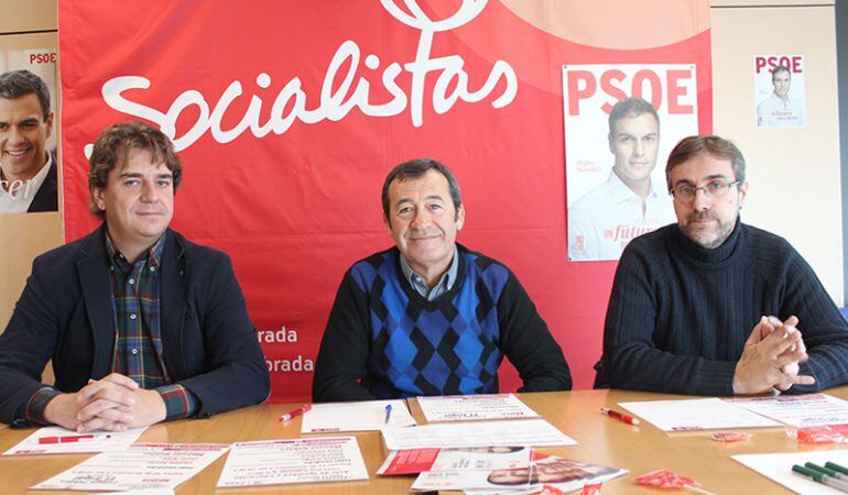 Javier Ayala, Isidoro Ortega y Francisco Paloma presentan los actos de campaña del PSOE en Fuenlabrada