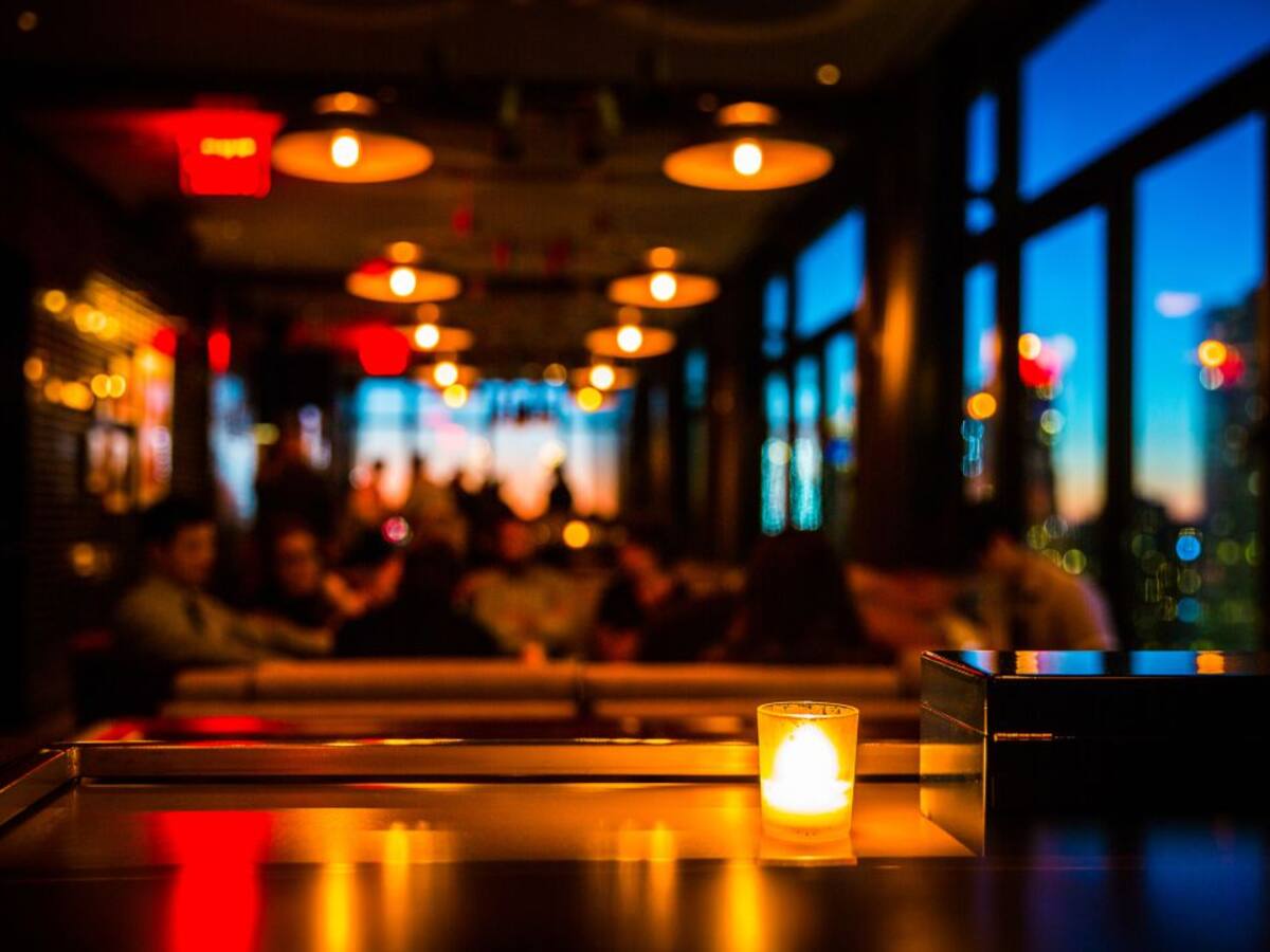 Los locales de ocio nocturno podrán abrir en horario diurno, igual que lo hacen bares y cafeterías