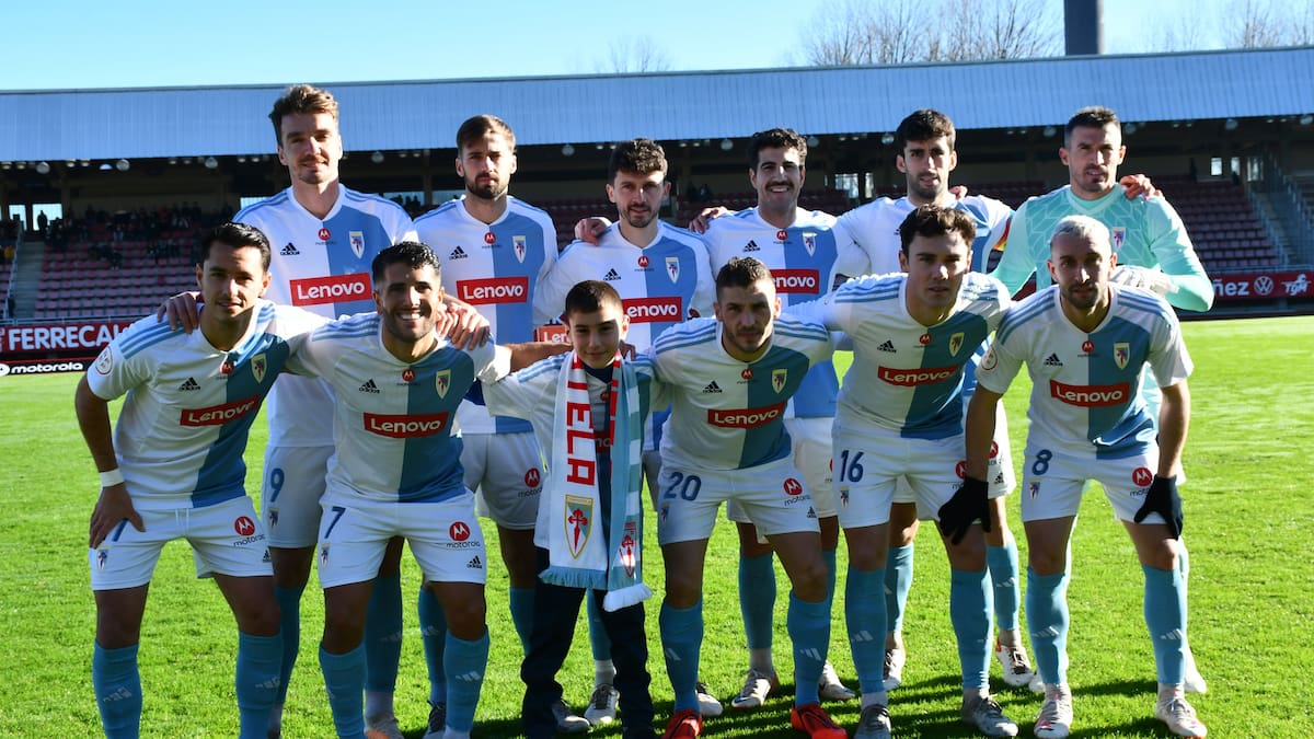 El Compos se planta en play-off ganando al Rayo Cantabria