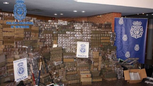 Imagen de arechivo de un alijo de hachís que no se corresponde con la noticia, y que fue aprehendido por la Policía Nacional