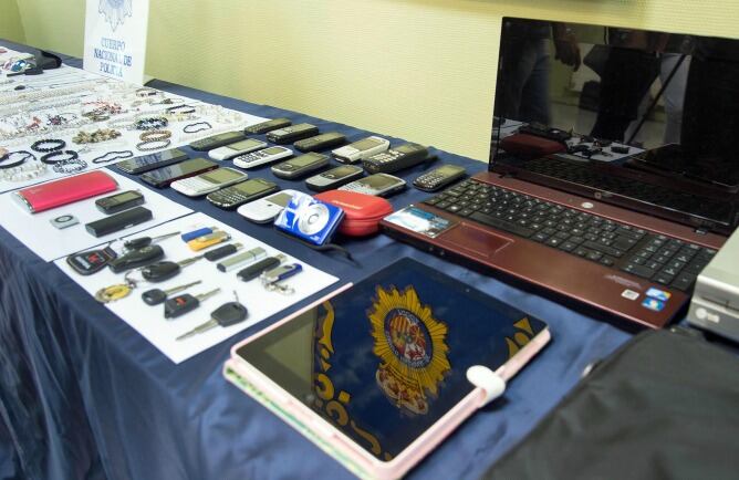 Objetos incautados a la "banda del minuto"