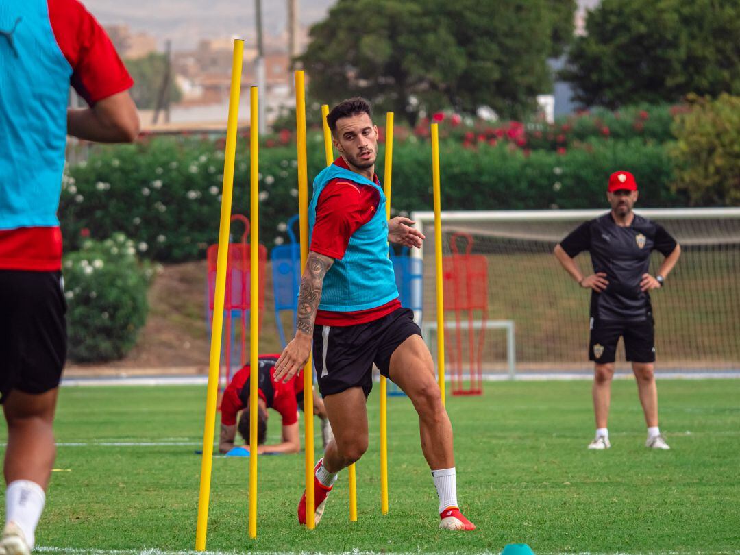 Lazo en el campo Anexo. 