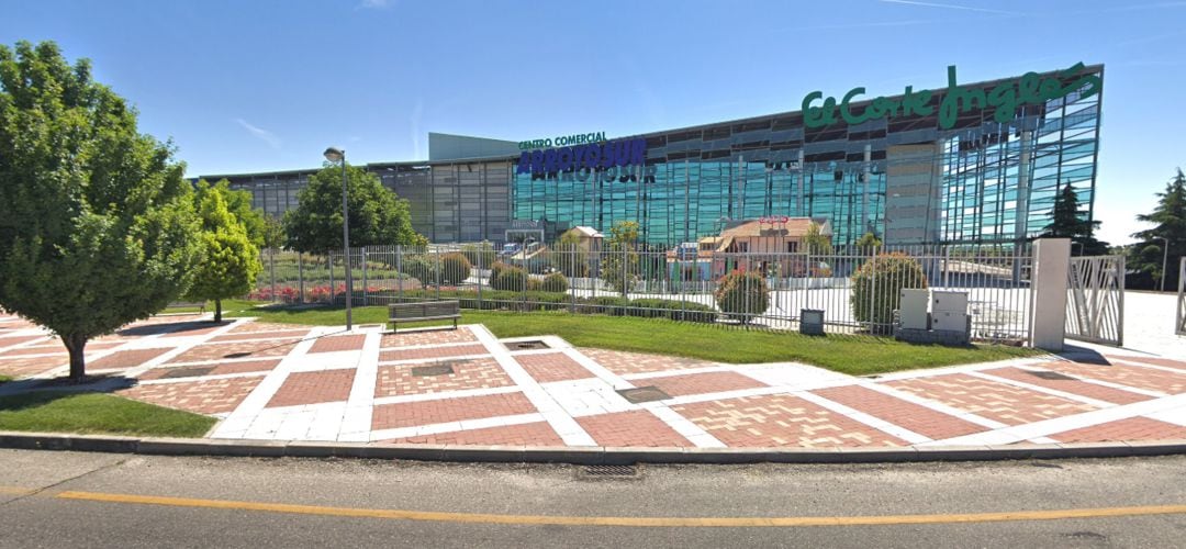 Exteriores del centro comercial Arroyosur