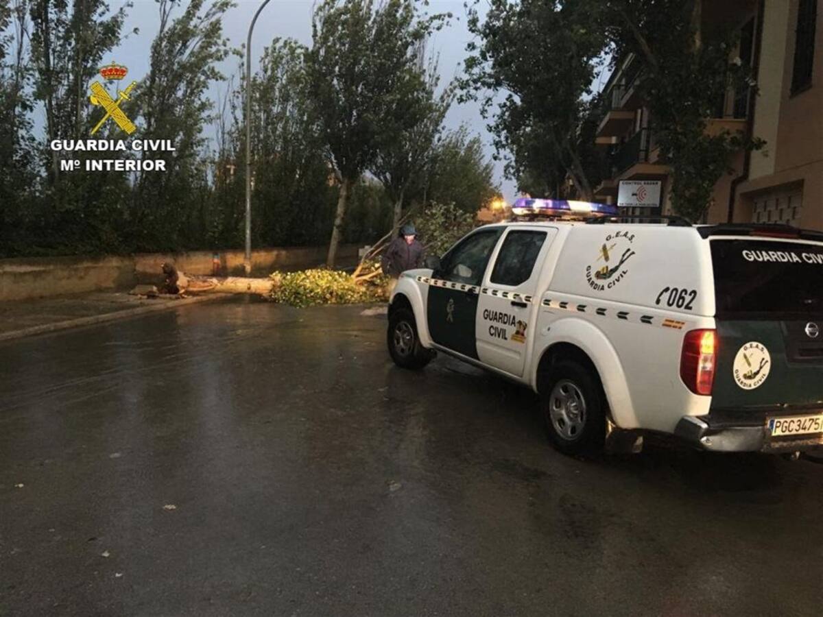 El 112 atiende 148 incidentes por el temporal, la mayoría en Mallorca
