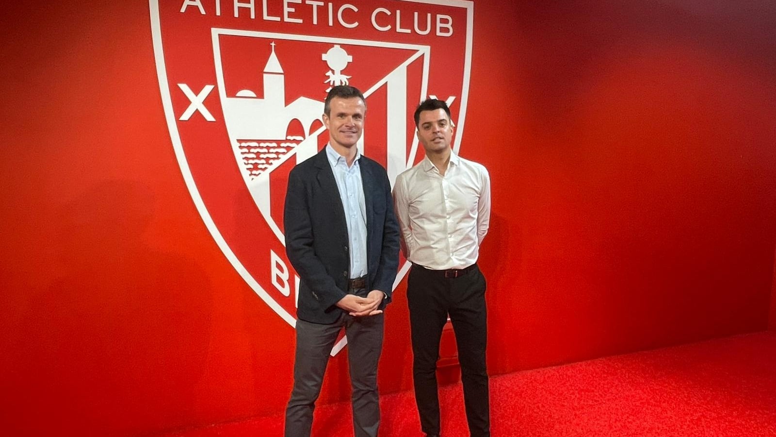 Jon Uriarte abre la puerta a una ampliación de San Mamés y desvela que hay 7000 personas esperando para hacerse socias