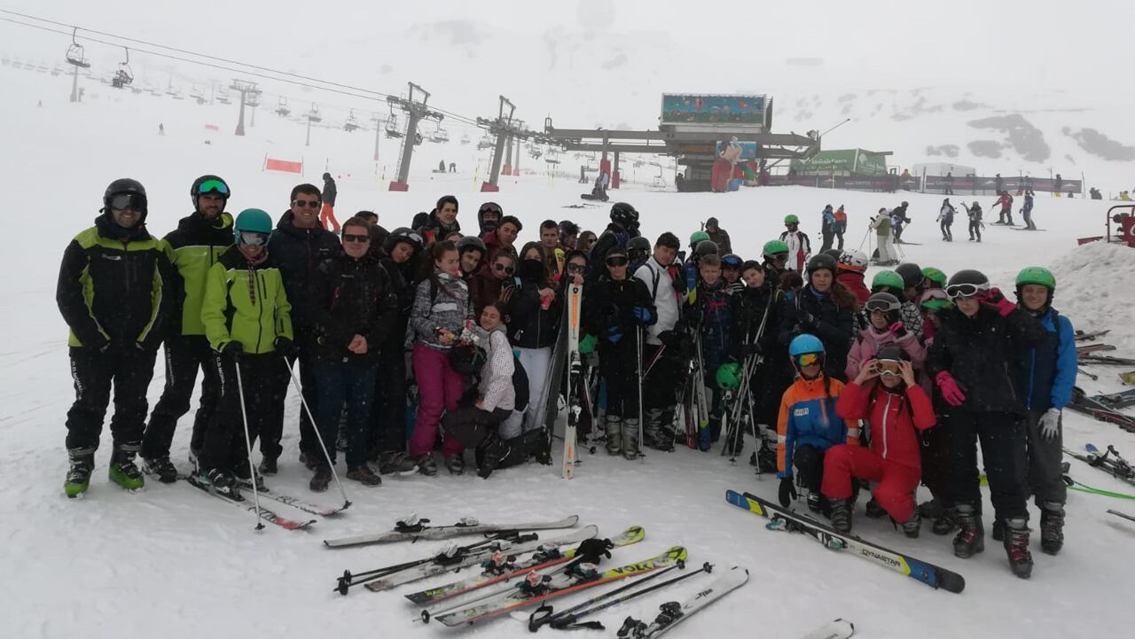 Cursos de esquí en Sierra Nevada (Granada) impulsados por el Ayuntamiento de Monachil