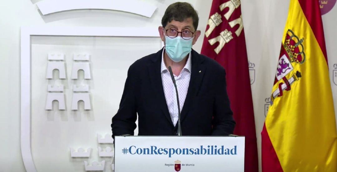 Manuel Villegas durante la rueda de prensa de este lunes, 3 de agosto