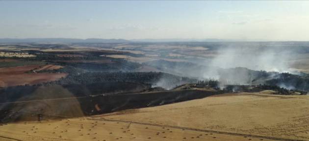 Estado del incendio forestal de La Pueblanueva (Toledo) a las 20:15h de este jueves