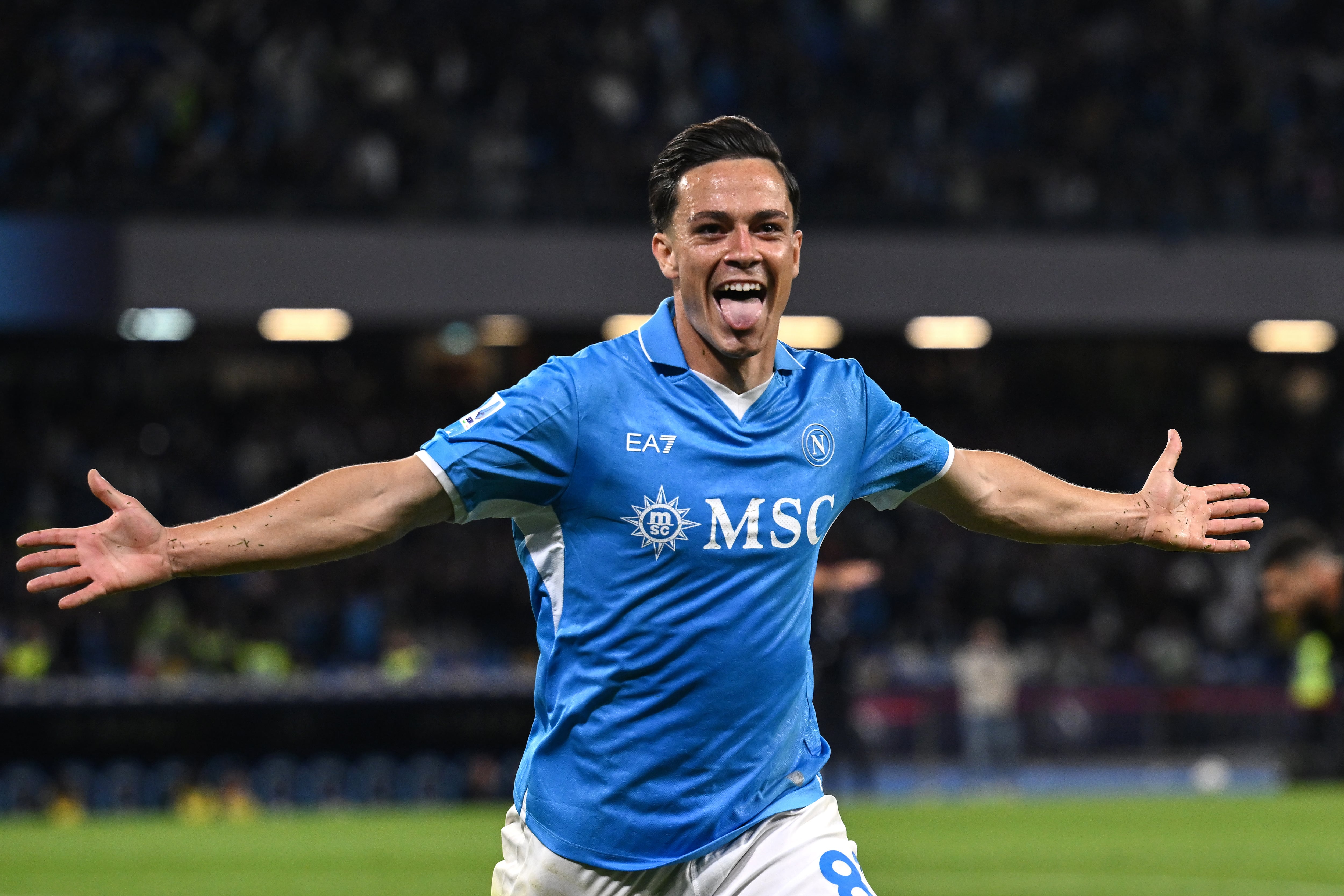 El Atlético mantiene conversaciones con el Napoli para el fichaje de Giacomo Raspadori