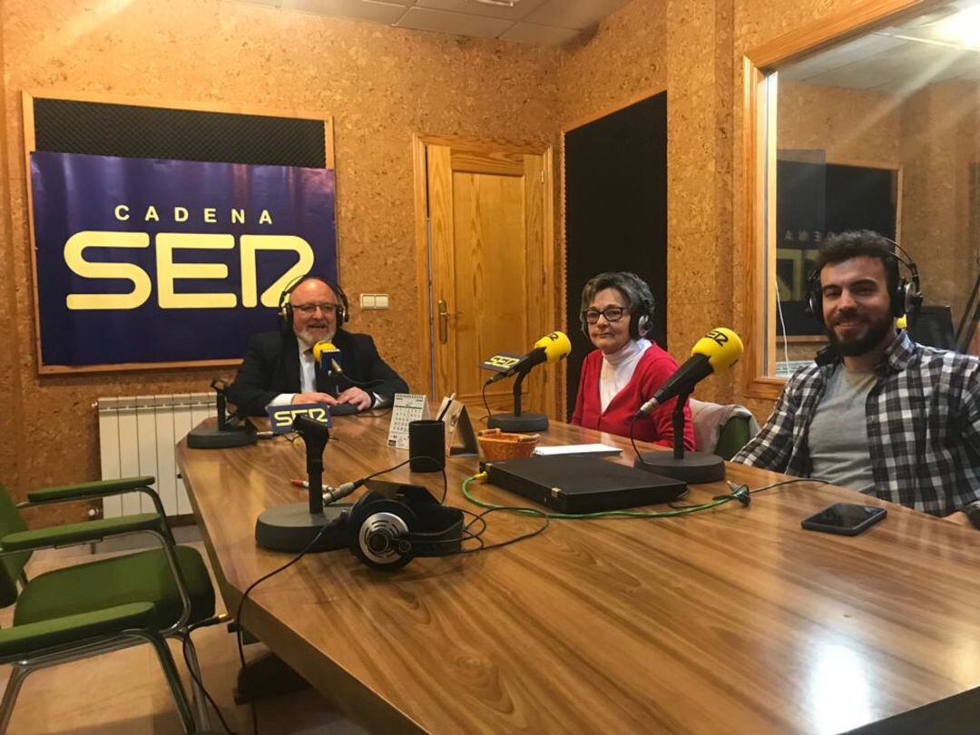 Julio Ruiz, Teresa Manjón y José Vicente Galindo.