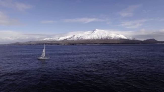 Imágen del velero llegando durante la travesía.