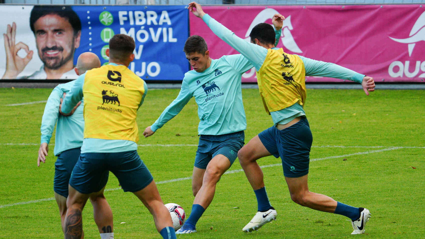 Iñigo Sainz-Maza etrenando esta temporada con el Racing